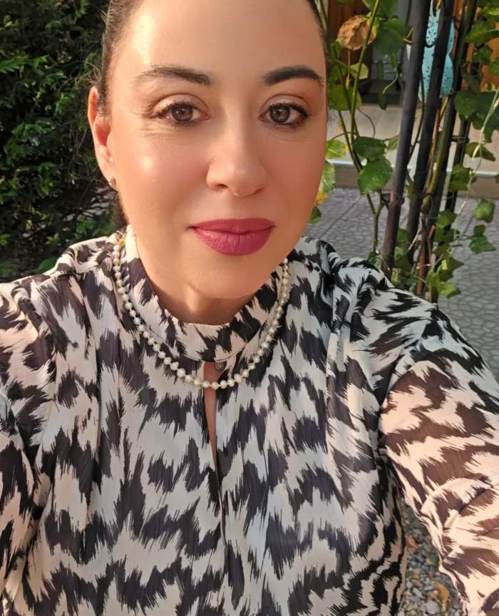 Oana Roman selfie