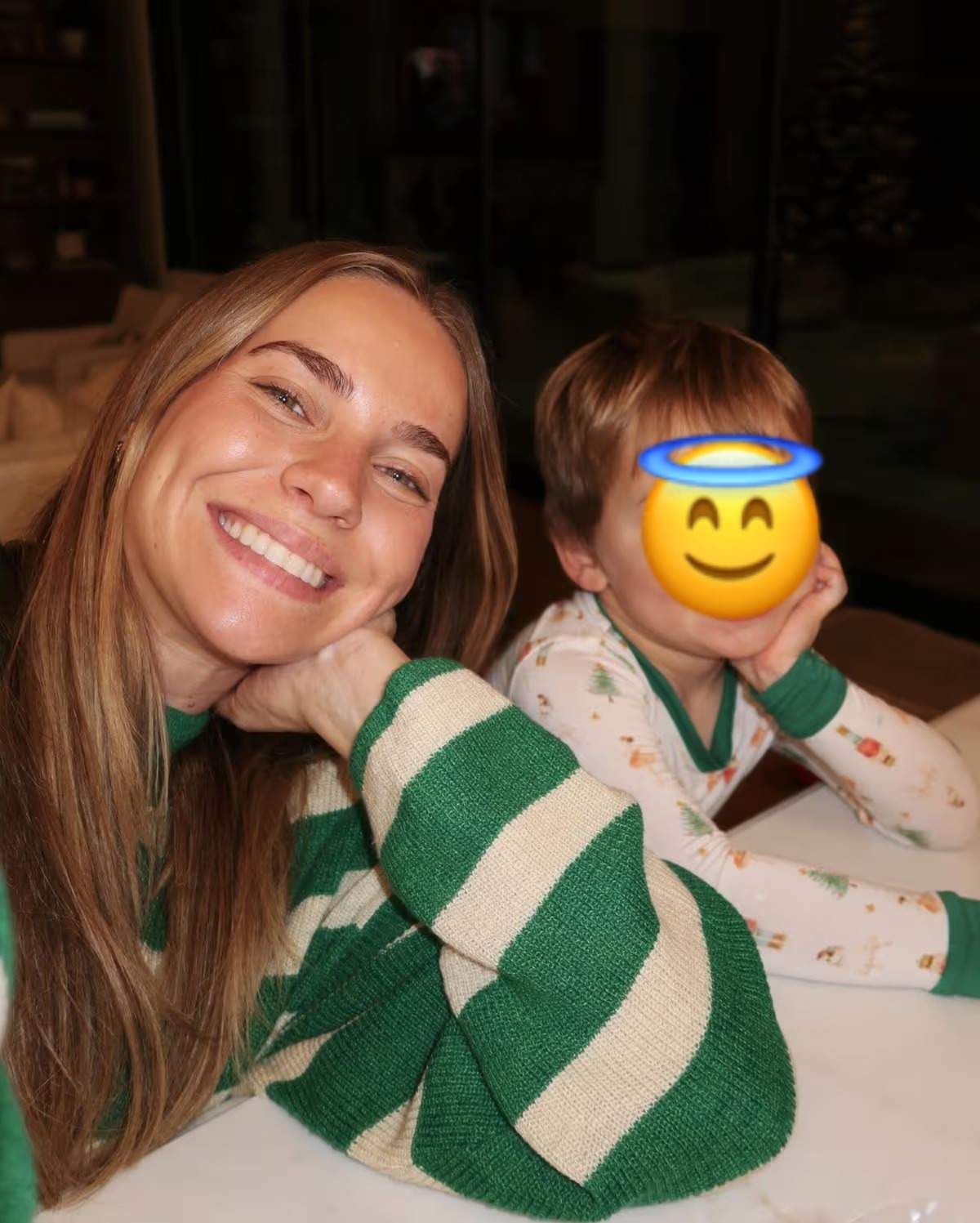 Influencerița și fiul ei