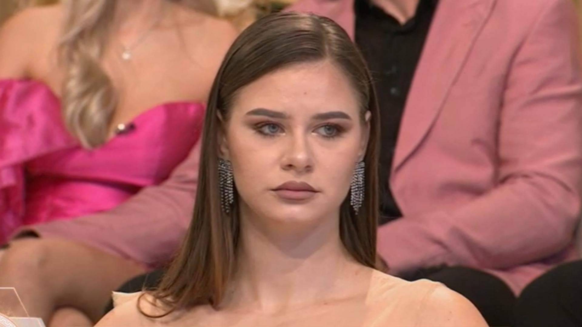 Cum arată acum Diana, fosta concurentă de la Mireasa sezonul 12. Fosta iubită a lui Sorin a slăbit și și-a schimbat look-ul