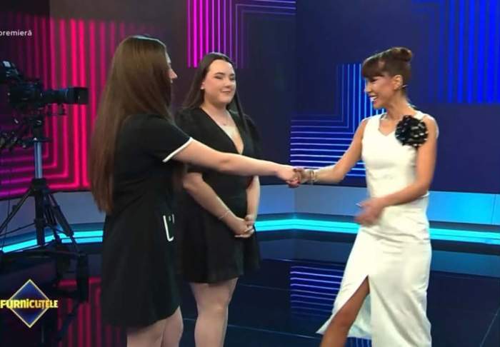Maria Dragomiroiu, prima apariție într-o emisiune TV alături de nepoatele sale. Cât de mari sunt Maria și Ana