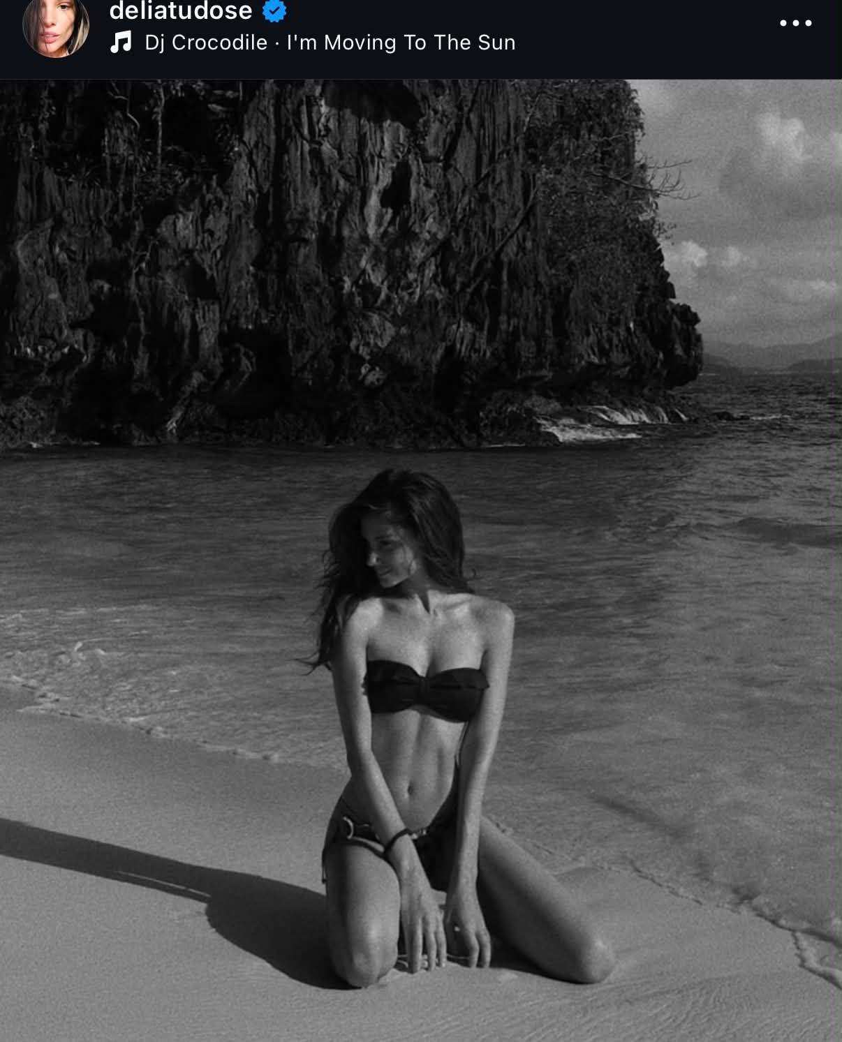 Logodnica lui Adi Vasile, de la Survivor, în costum de baie! Delia arată ca un model internațional