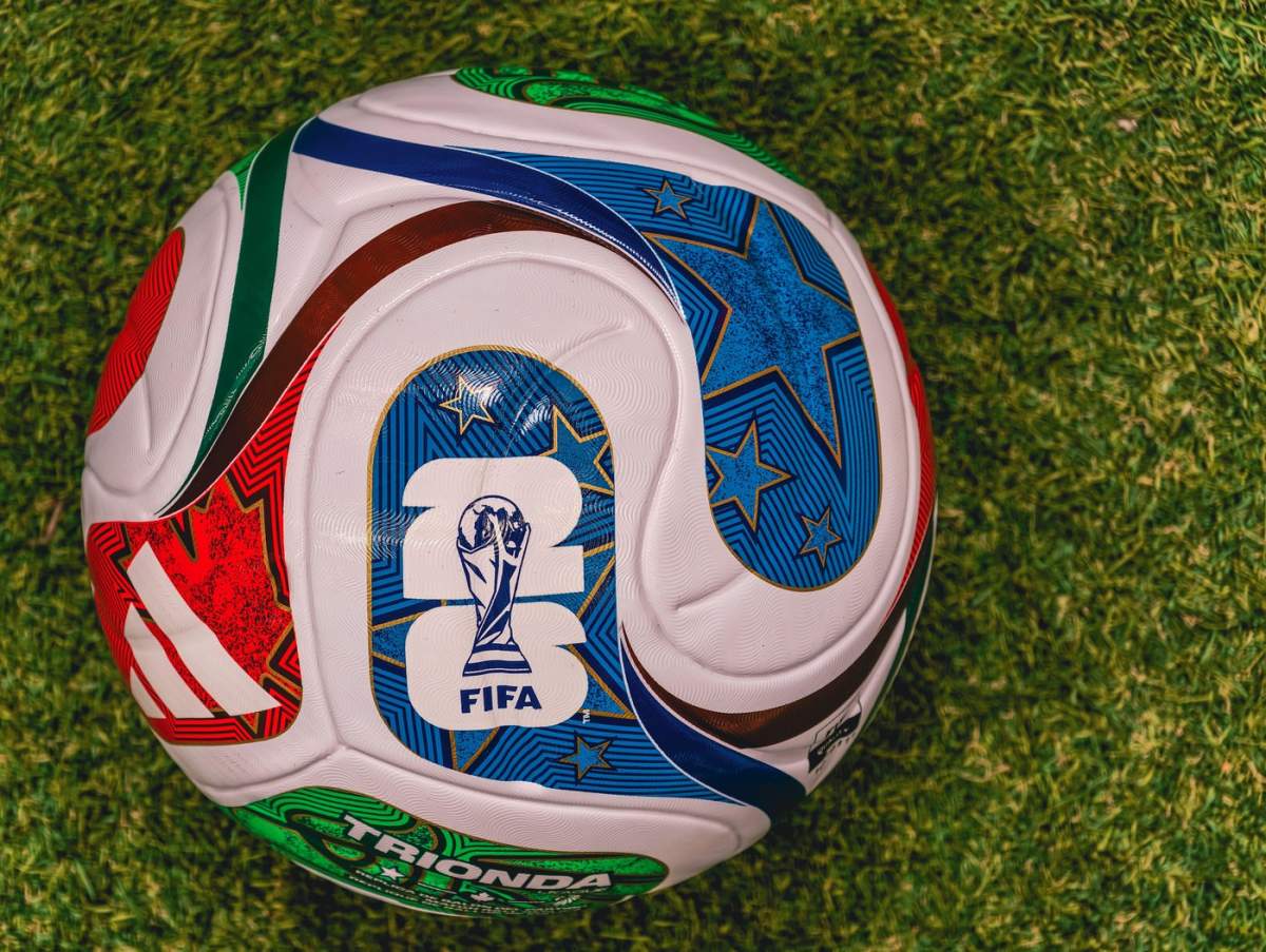 minge de fotbal fifa 2026