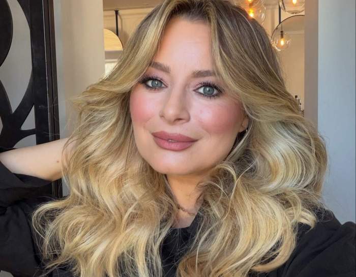 laura cosoi
