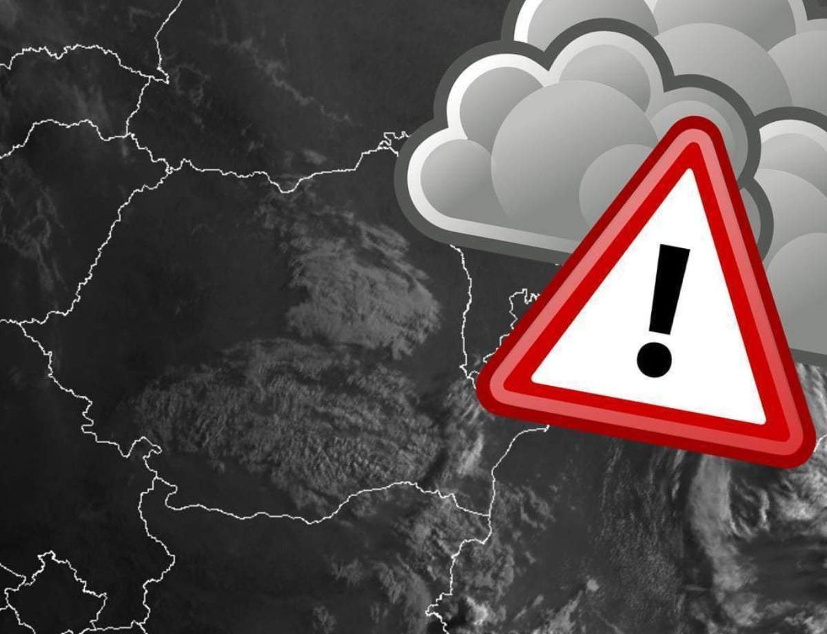 Alertă meteo de ultimă oră! Sunt anunțate furtuni, descărcări electrice și vijelii puternice. A fost emis cod portocaliu