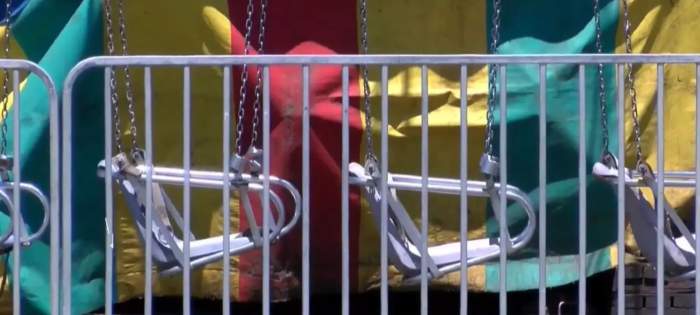 Caruselul groazei, din care a căzut un adolescent de 13 ani