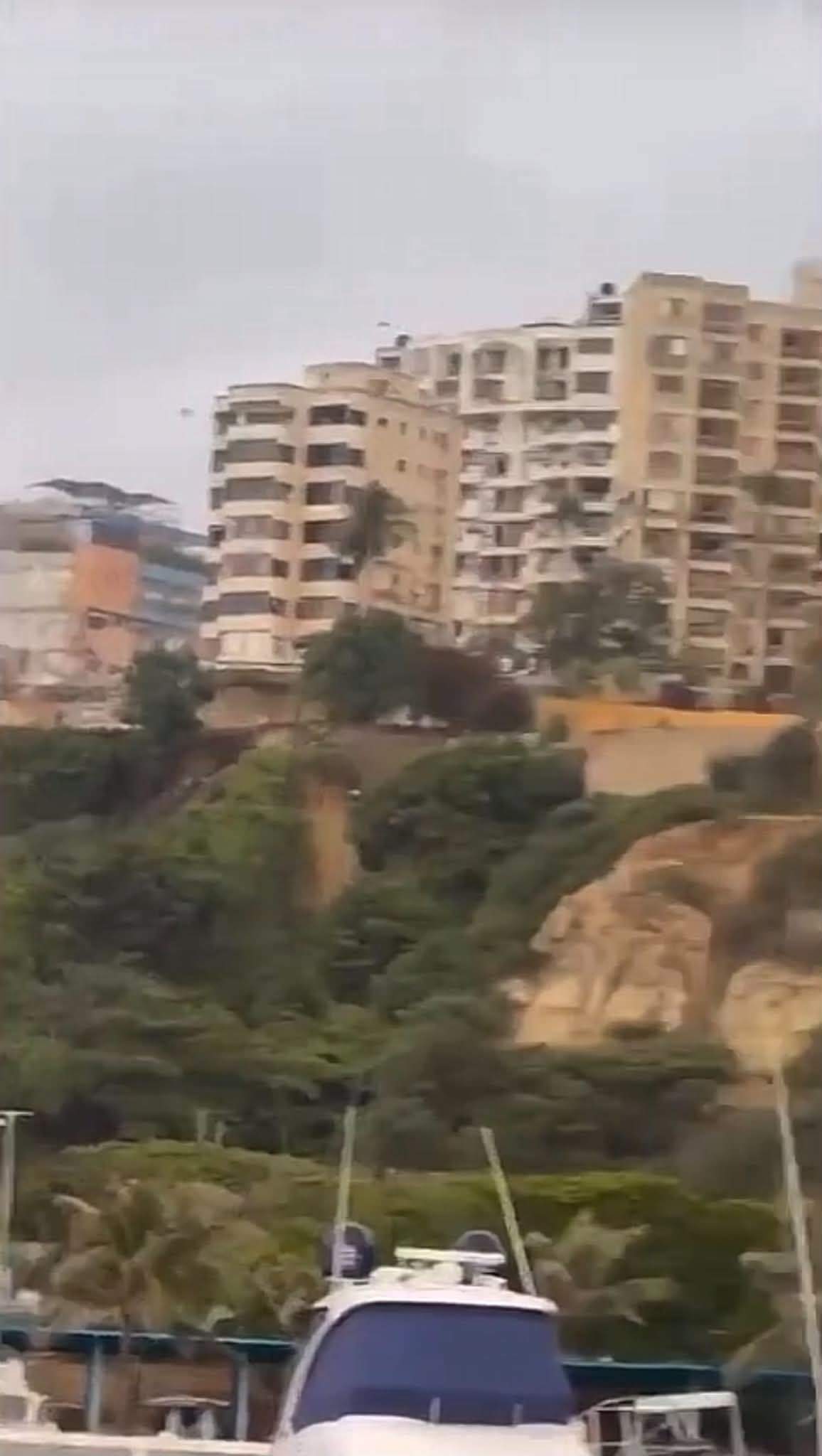 Catastrofă! Cutremur de 7.5 grade cu două replici puternice! Peste 10.000 de persoane au murit. Imagini șocante