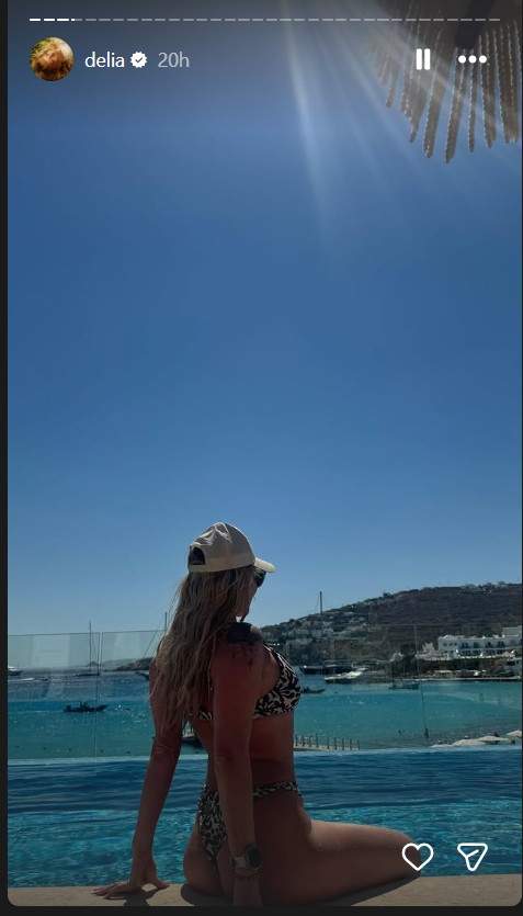Delia Matache, în cele mai hot ipostaze, în vacanță. Imaginile cu care a stârnit imaginația bărbaților