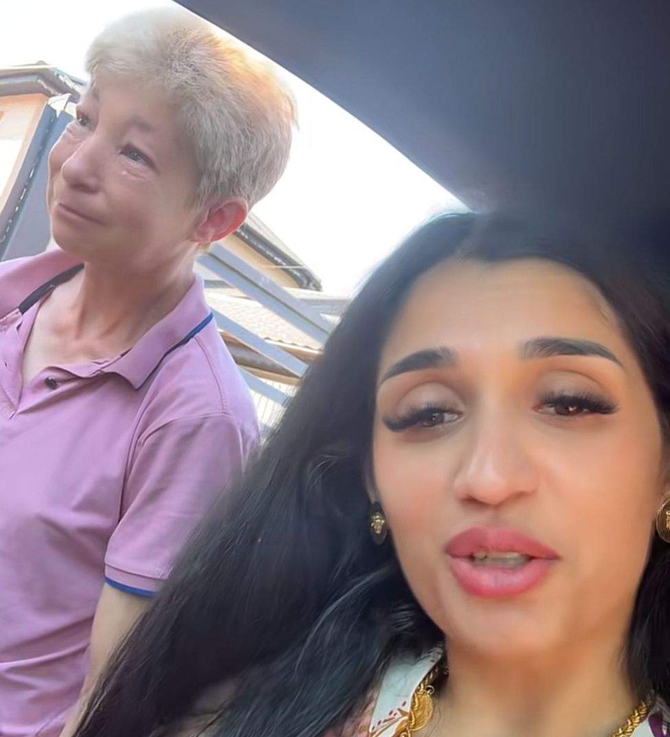 Melek și doamna Ana