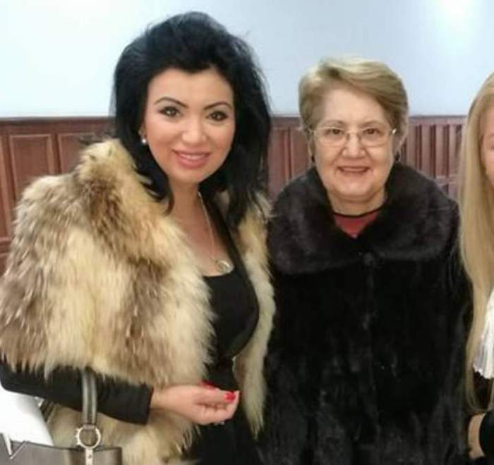 adriana bahmuteanu si mama