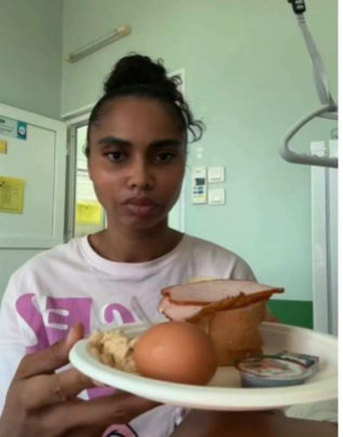 Mâncarea pe care o consumă Laurette în spital