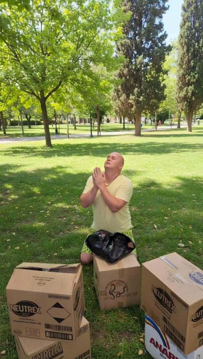 Cristi din Banat, în genunchi