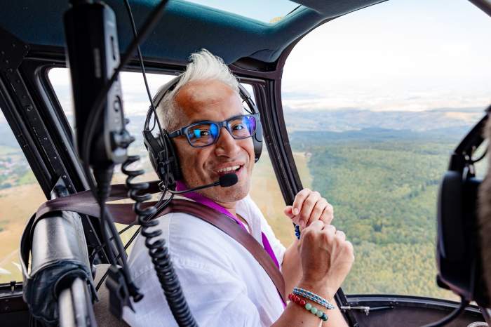 Wilmark este intr-un elicopter