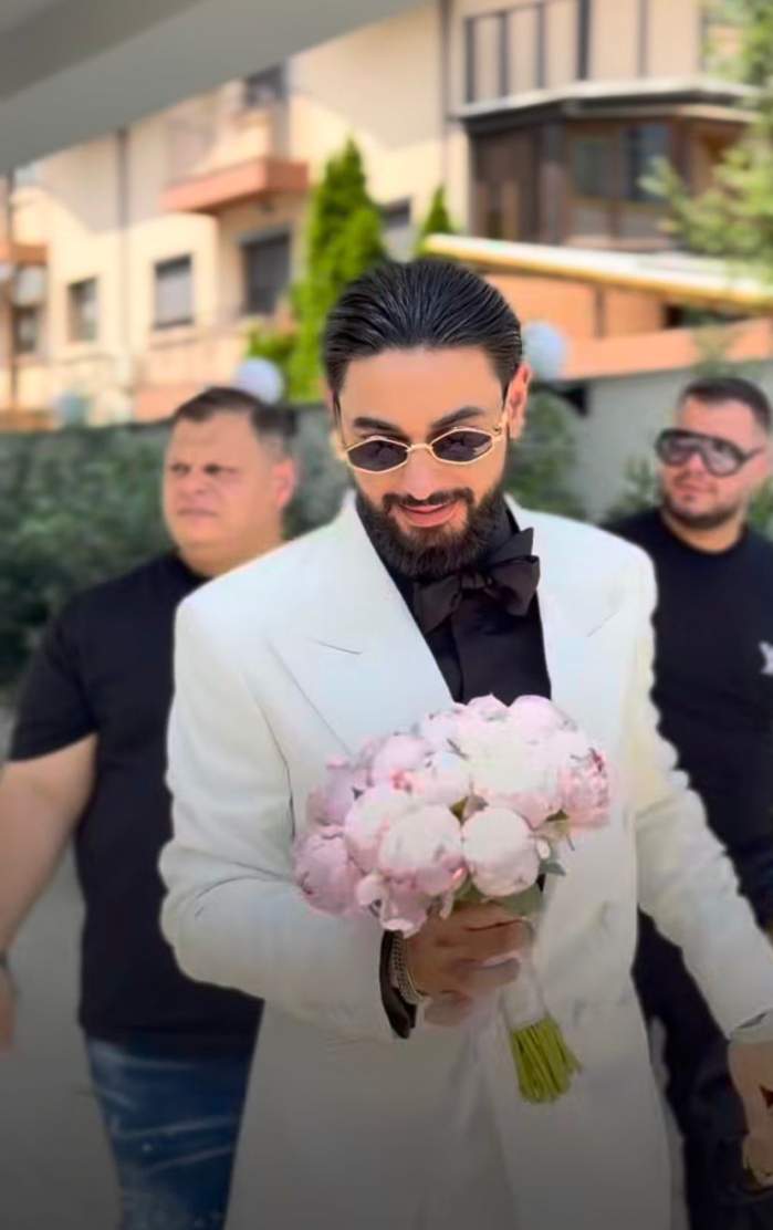 Primele imagini cu rochia de mireasă a nurorii lui Florin Salam! Mihaela strălucește din cap până în picioare