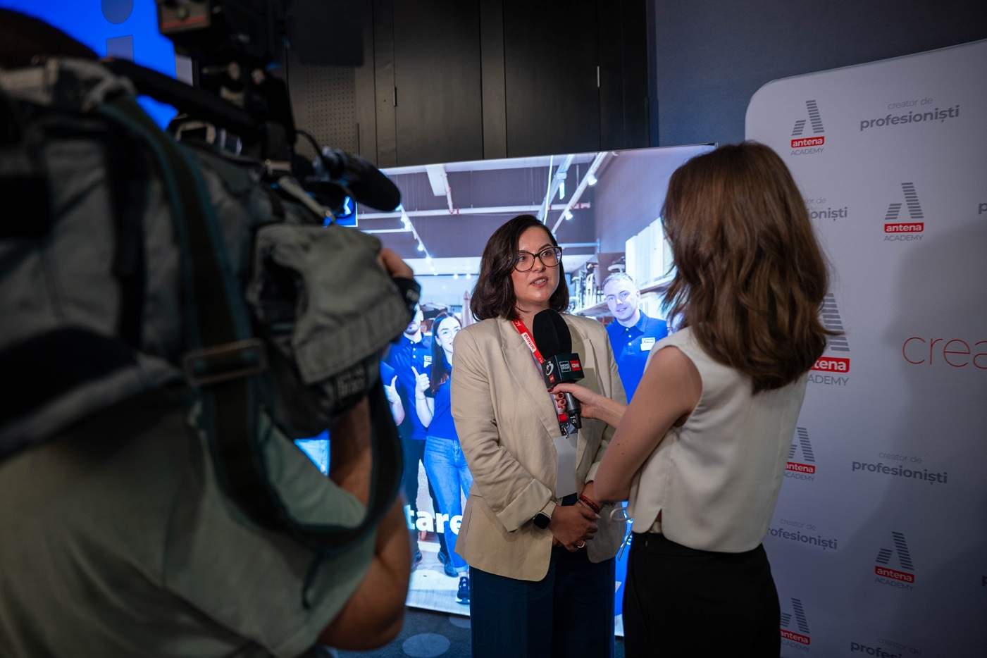 Antena Academy și Antena Group au organizat conferința „Piața muncii în fața revoluției AI”, dedicată impactului inteligenței artificiale asupra organizațiilor