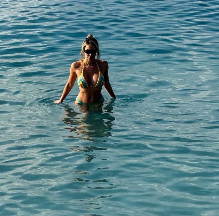 Otniela Sandu, în mare