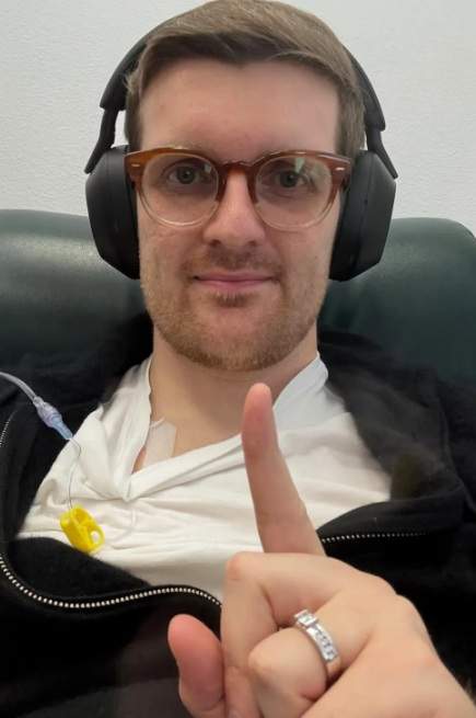 Influencer celebru, mort la 32 de ani. Alex fusese diagnosticat cu o boală gravă