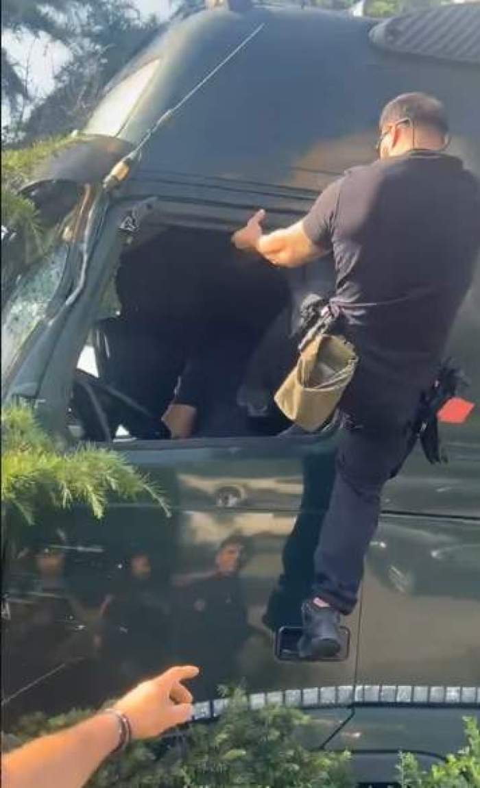 Cum explică șeful Poliției Locale Constanța bătaia primită de șoferul de TIR căruia i s-ar fi făcut rău la volan. Primele declarații