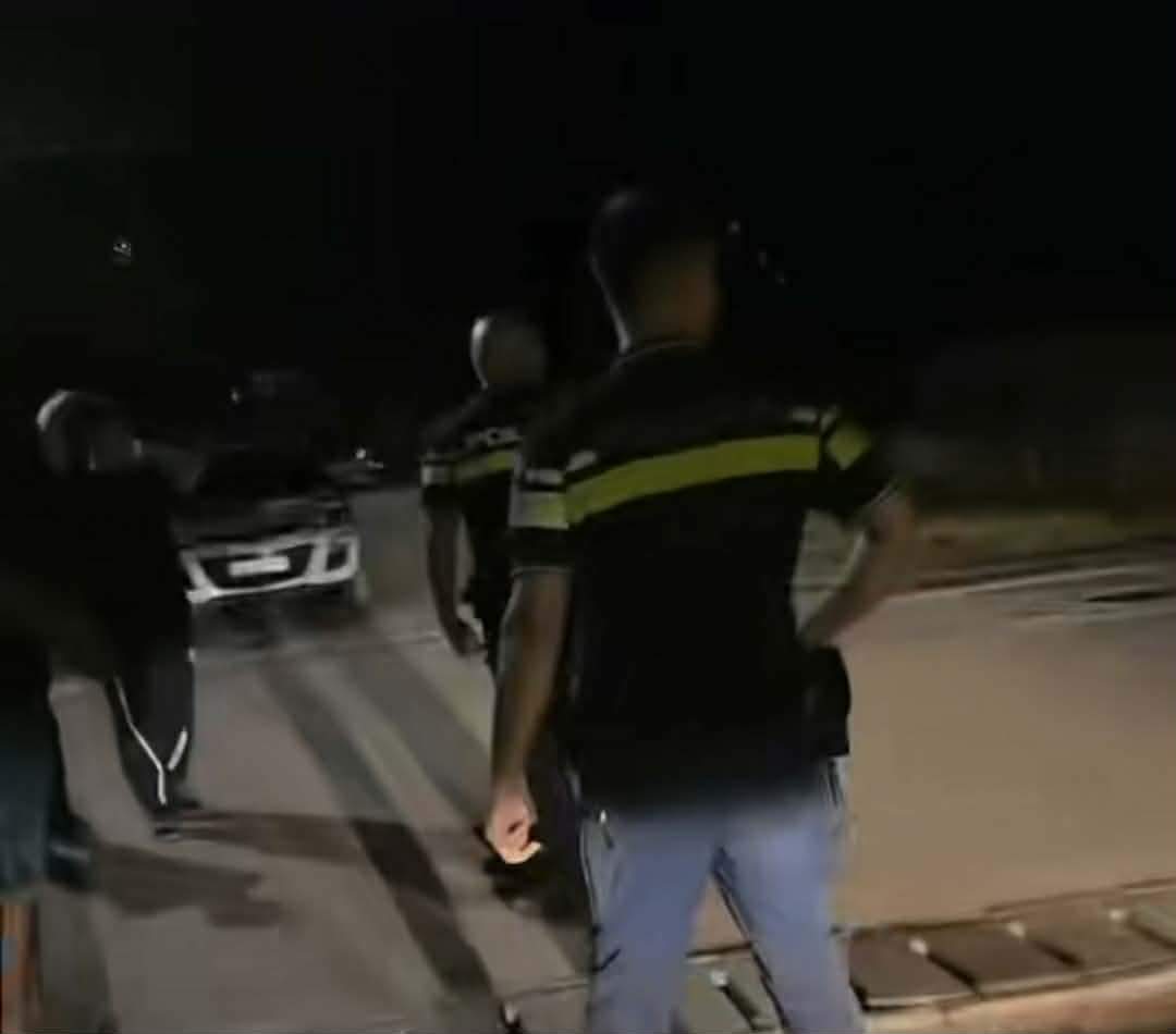 polițiști