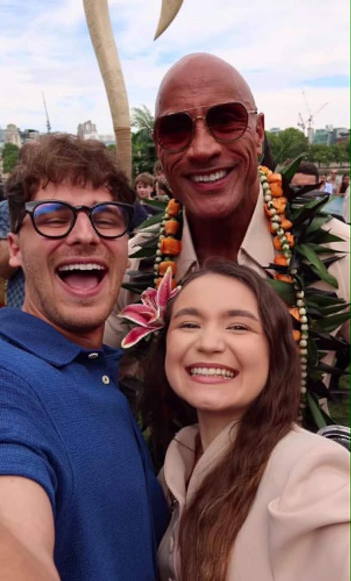 Influenceri români, felicitați de Dwayne "The Rock" Johnson. Ce sfat le-a dat celebrul actor pentru căsnicie