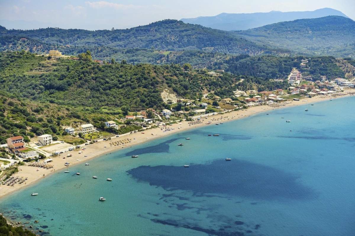 Cât a plătit o româncă pentru o vacanță de 7 nopți, în Corfu. Ce prețuri sunt pe insula grecească