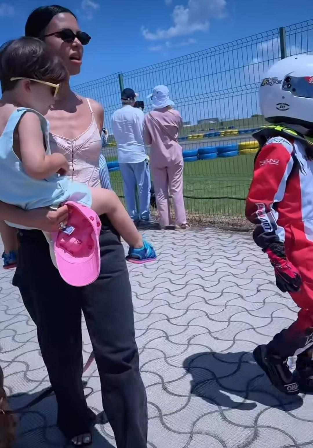 Ce se întâmplă între Andreea Popescu și Rareș Cojoc! Cei doi sunt mai apropiați ca niciodată! Ce tare ar fi să se împace
