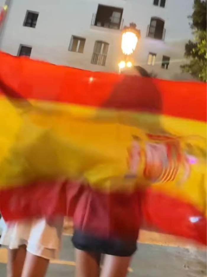 Imagini incendiare din vacanța Andrei și a lui Cătălin Măruță. Ce au făcut pe străzile din Spania