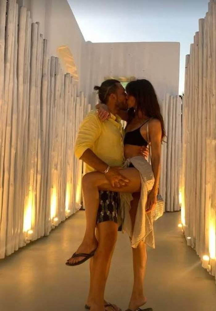 EXCLUSIV! Adi Vasile, prezentatorul de la Survivor, și frumoasa Delia Tudose s-au despărțit! Cei doi nu mai formează un cuplu