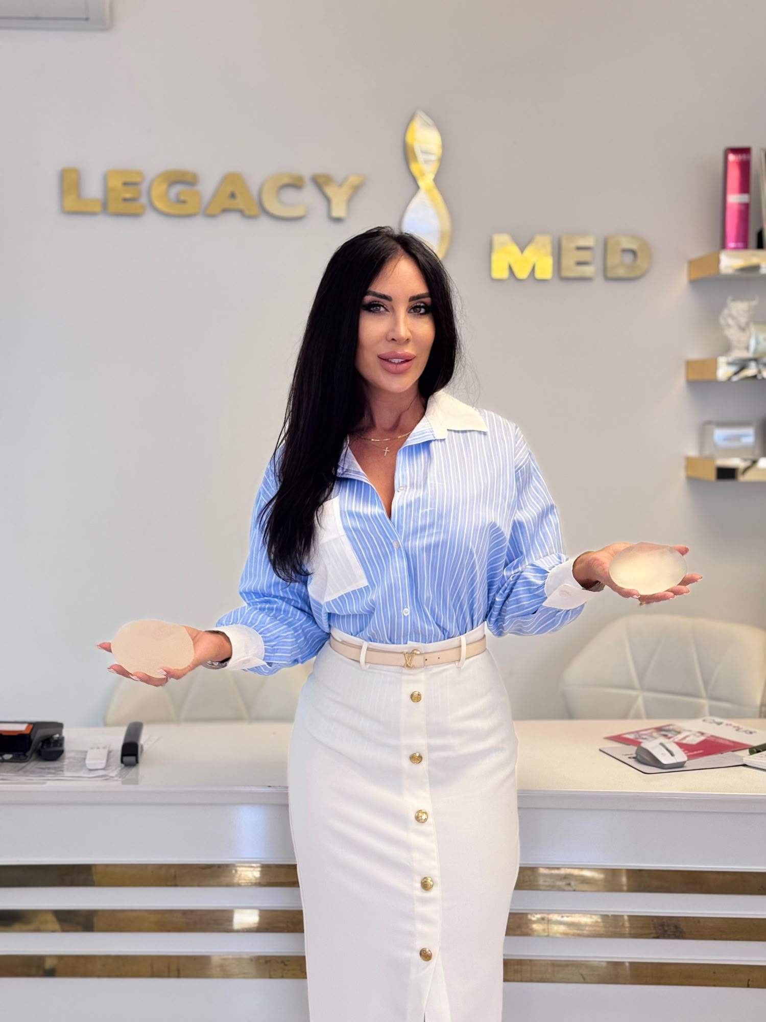 (P) EXCLUSIV | Fondatoarea unei renumite clinici de estetică medicală, reacție împotriva ipocriziei din showbiz: „Nu bisturiul este problema. Minciuna este!”