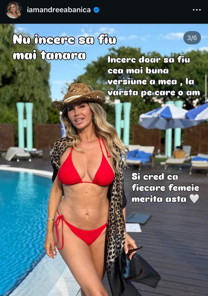 Andreea Bănică, în costum de baie