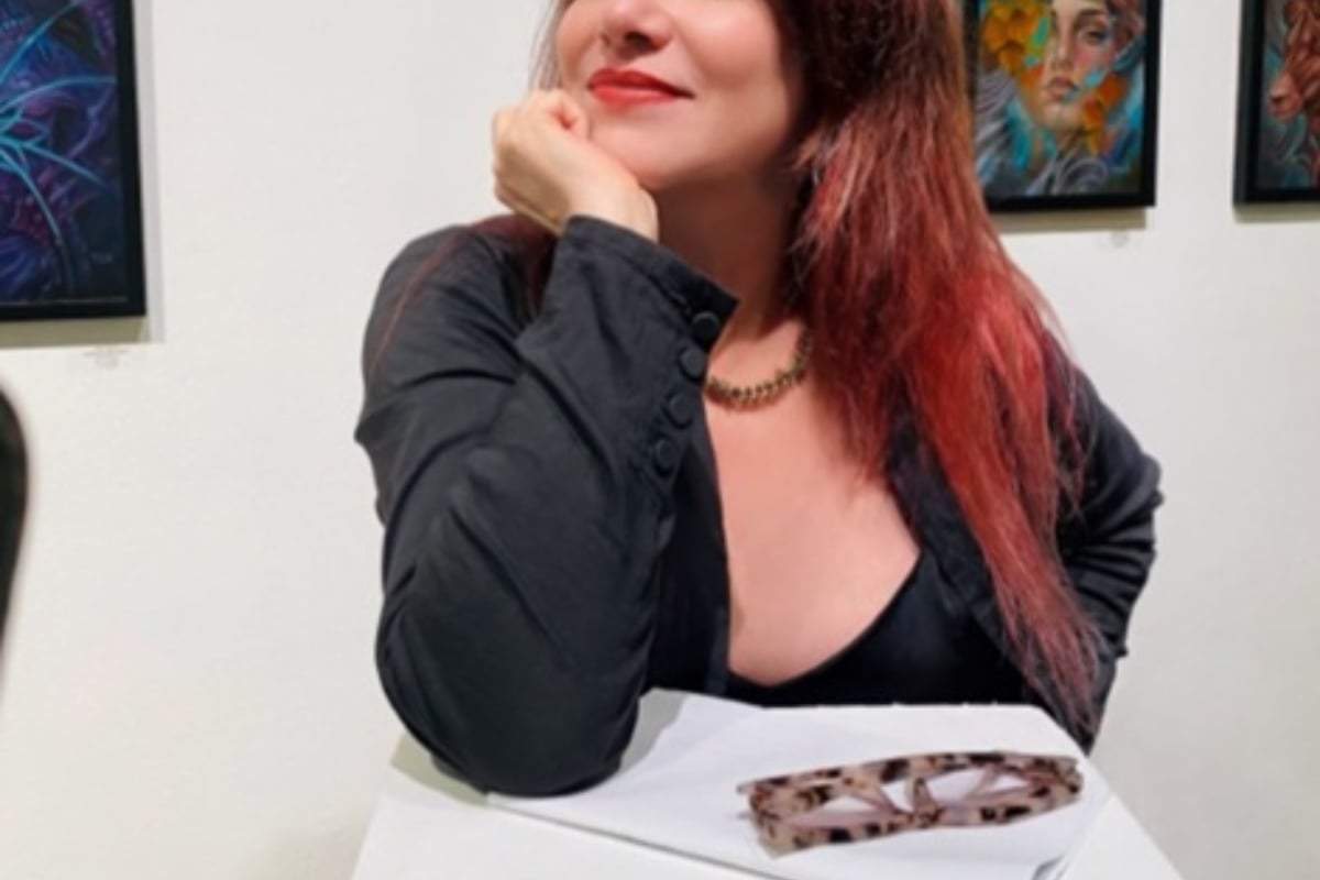 Artistă, diagnosticată cu o formă agresivă de cancer. A suferit o operație pe creier