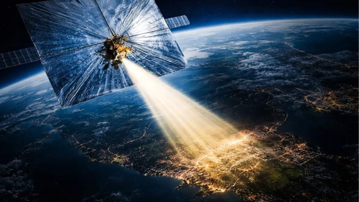 Satelit în spațiu