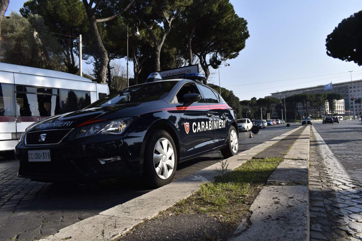 mașină de poliție