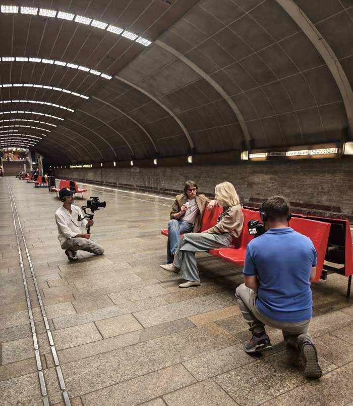 Observator lansează podcastul Mind the Gap by Alessandra Stoicescu – primul podcast filmat în metrou. Actorul Marius Manole – primul invitat la Mind The Gap