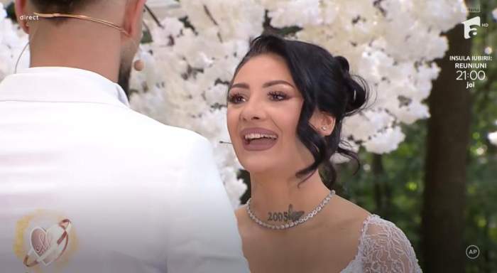 Părinții lui Alexandru de la Mireasa nu au fost prezenți în Finală. Concurentul s-a căsătorit cu iubita lui, Giulia. Ce și-au promis cei doi