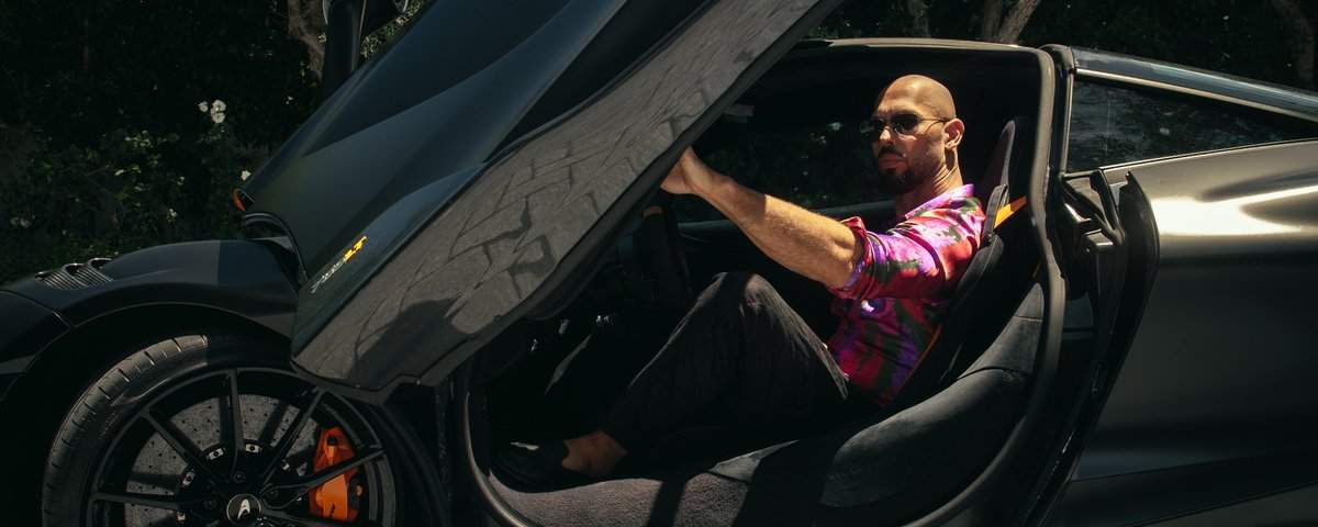 Ce avere au Andrew și Tristan Tate. Colecția impresionantă de mașini de lux, afacerile și bunurile care i-au făcut celebri pe cei doi frați