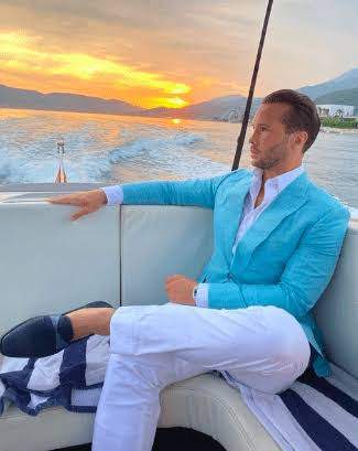 Ce avere au Andrew și Tristan Tate. Colecția impresionantă de mașini de lux, afacerile și bunurile care i-au făcut celebri pe cei doi frați
