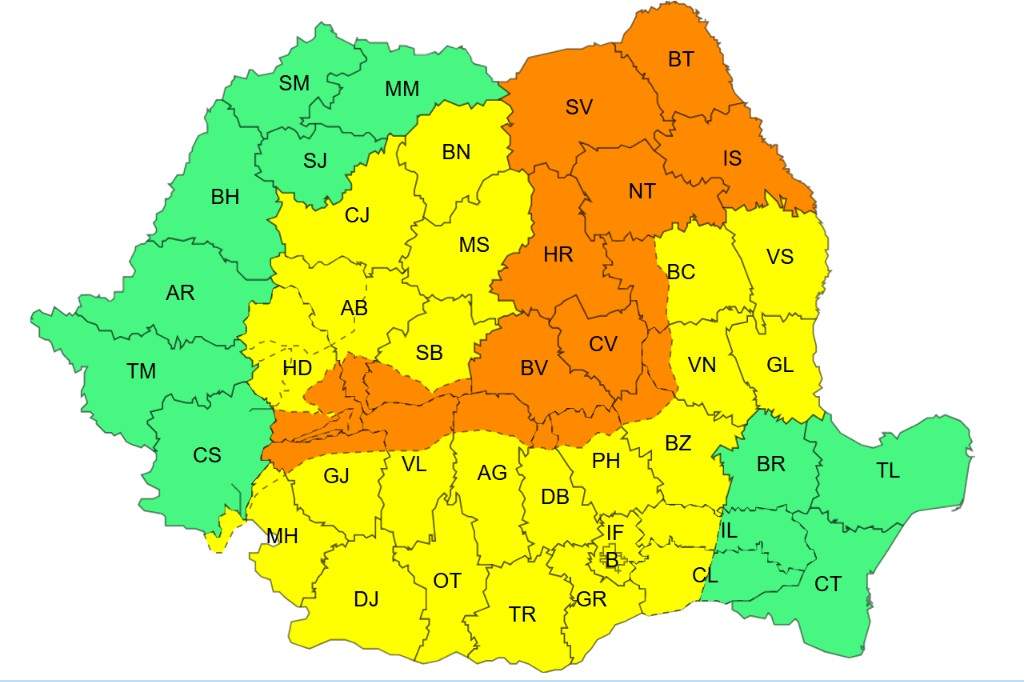 Coduri galbene și portocalii de vijelii și grindină. Ce zone sunt vizate. În vigoare este și o avertizare de caniculă