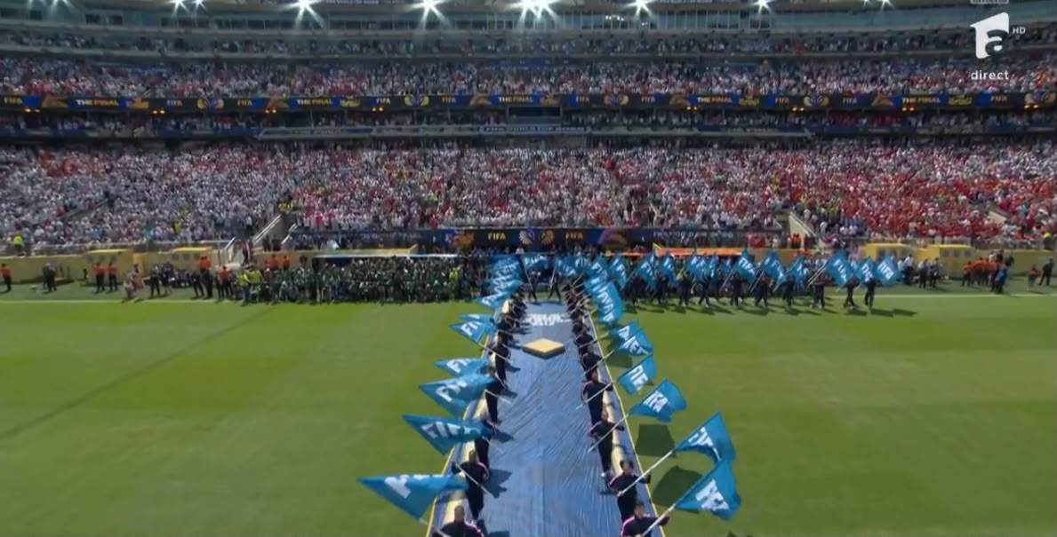 Donald Trump, prezent la finala Cupei Mondiale! Ce artiști au făcut senzație înaintea meciului