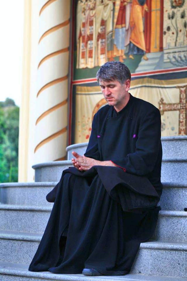 Ce se întâmplă cu Cristian Pomohaci în spatele gratiilor. Noi informații în cazul fostului preot