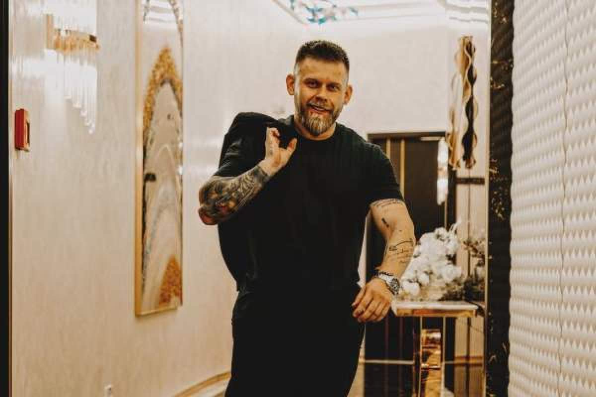 Răzvan Kovacs, ședință foto