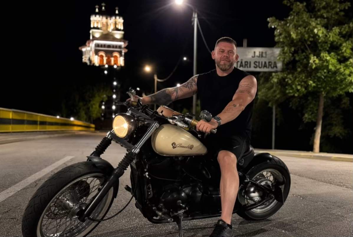 Marea pasiune a iubitei lui Răzvan Kovacs. Bruneta adoră provocările