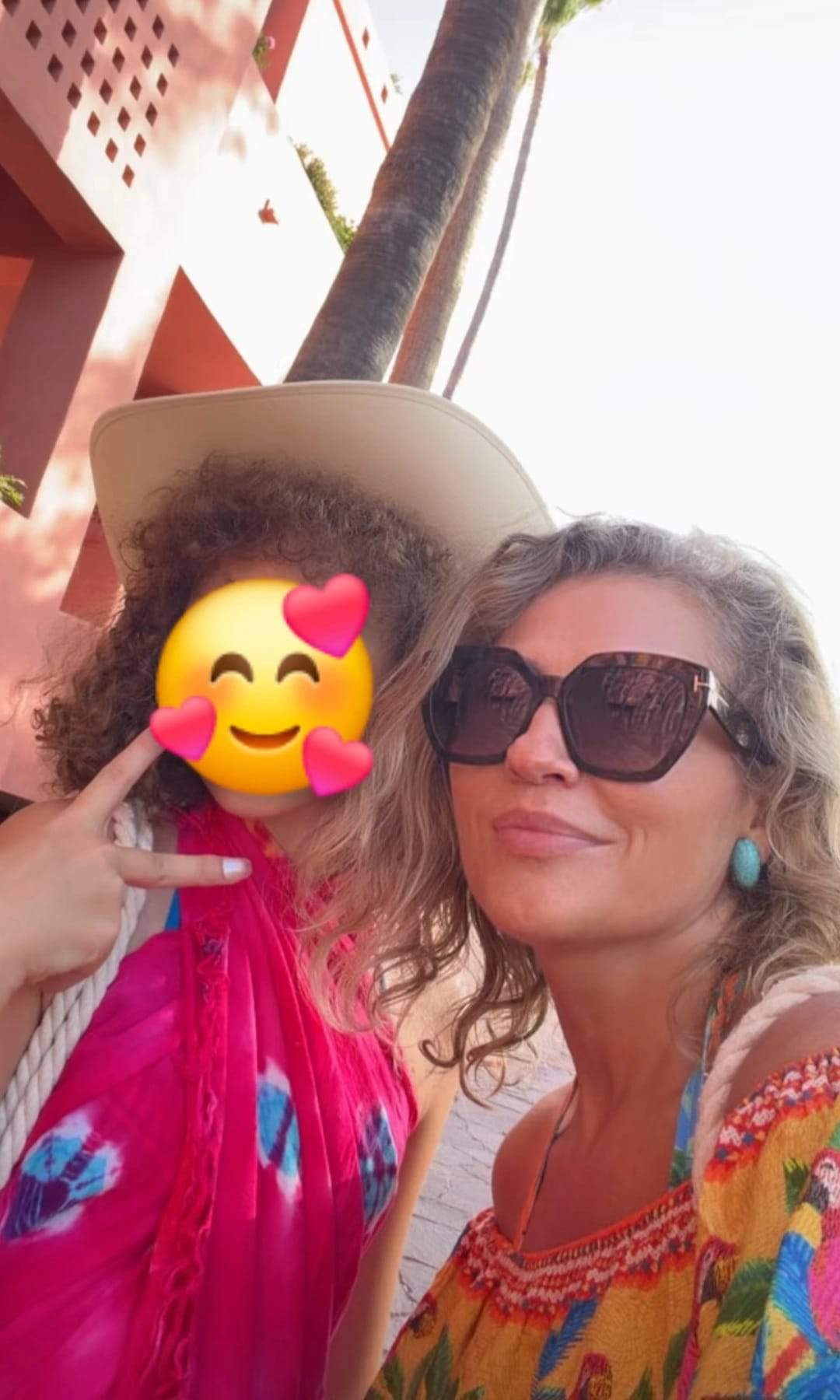 Mirela Vaida și fiica ei