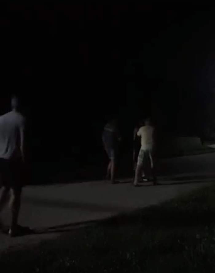 scandal în satul lui Dragoș Bucur