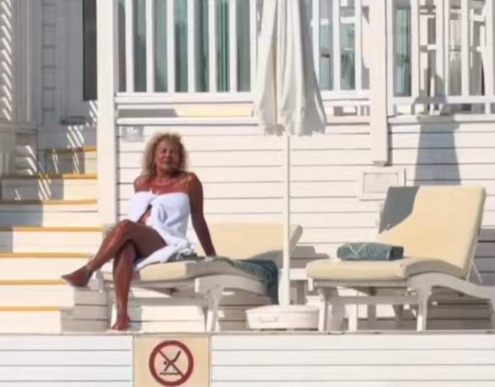 Lidia Balint s-a fotografiat în prosop! Imagini senzaționale cu prima soție a lui Nuțu Cămătaru, din vacanță