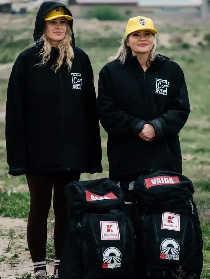mirela vaida si oana tomoiaga