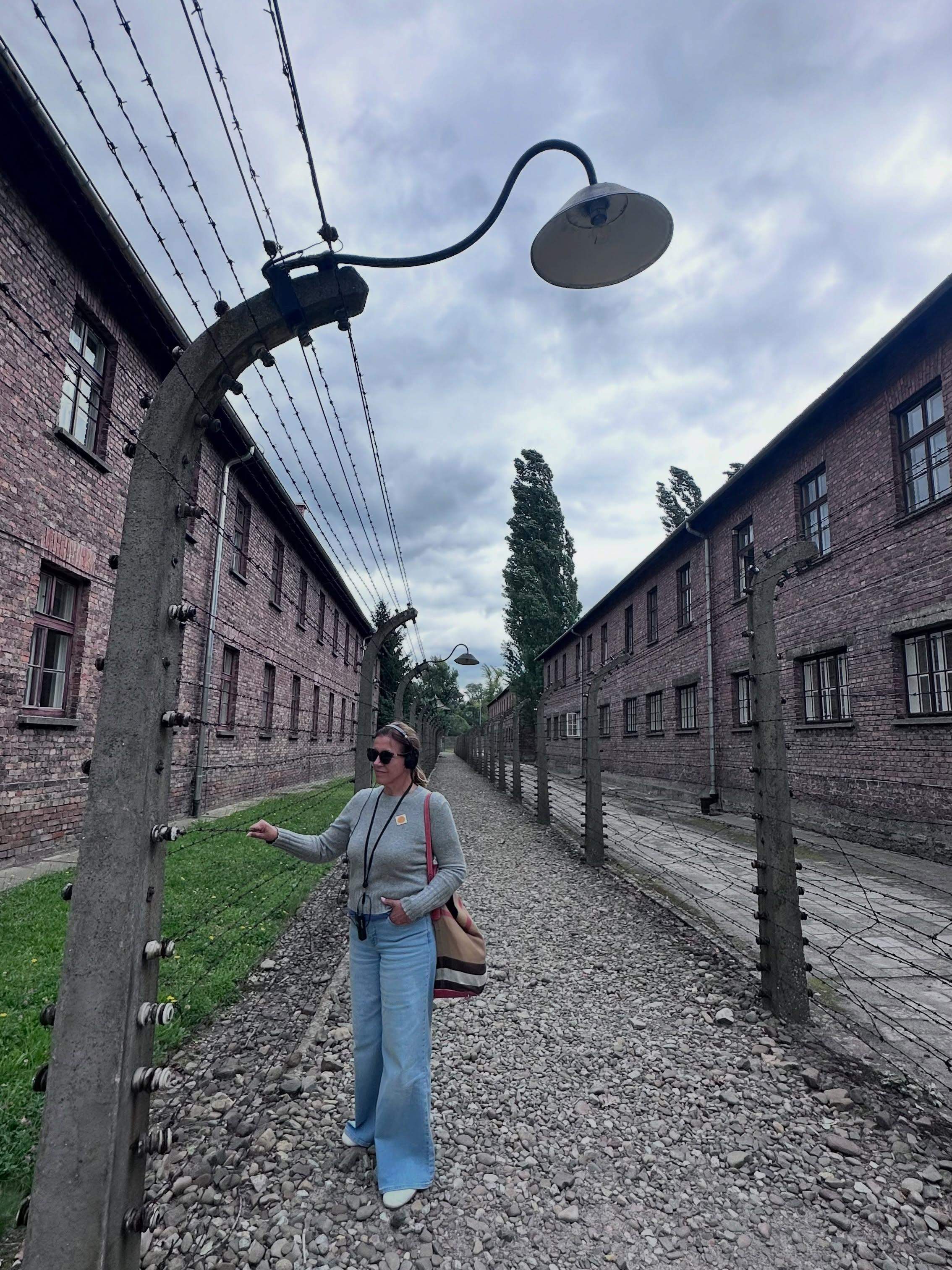 Mirela Retegan de la Asia Express, profund marcată după ce a vizitat Auschwitz! Ce mărturisiri tulburătoare a făcut