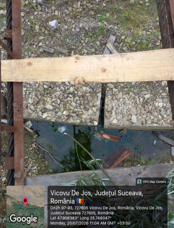 Puntea de pe care a căzut adolescentul