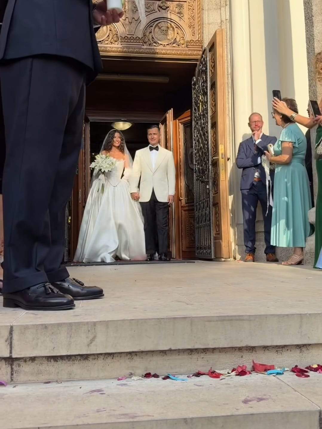 Alice Peneacă și Dragos Caliminte s-au căsătorit religios! Imagini superbe de la nuntă | VIDEO