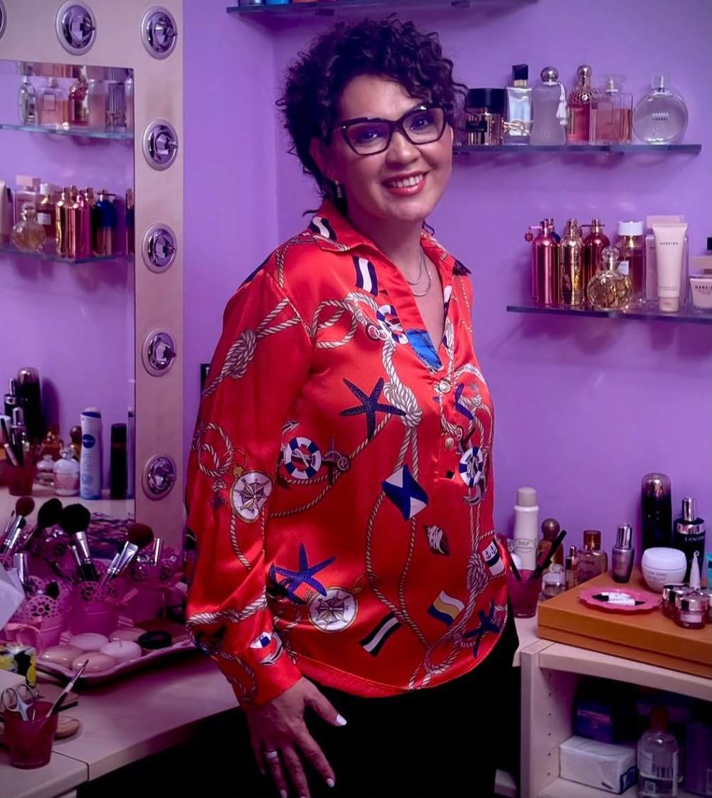Minodora a fost aspru criticată după ce s-a afișat în costum de baie! Artista nu vrea să mai audă despre litoralul românesc