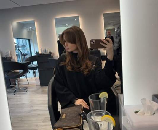 Irina Columbeanu a ales să își facă o schimbare de look. Cum arată acum fiica Monicăi Gabor 